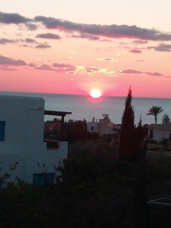 פאהיה Dionysos Villa מראה חיצוני תמונה
