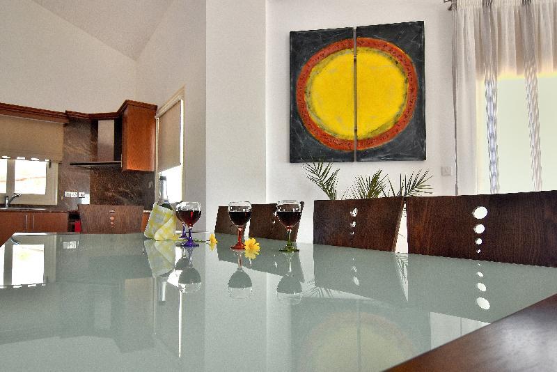 פאהיה Dionysos Villa מראה חיצוני תמונה